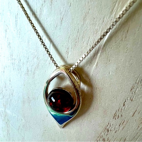 Baltic Amber Pendant Necklace Open Backed Teardrop 18” Chain .925 Silver EUC - Picture 5 of 12